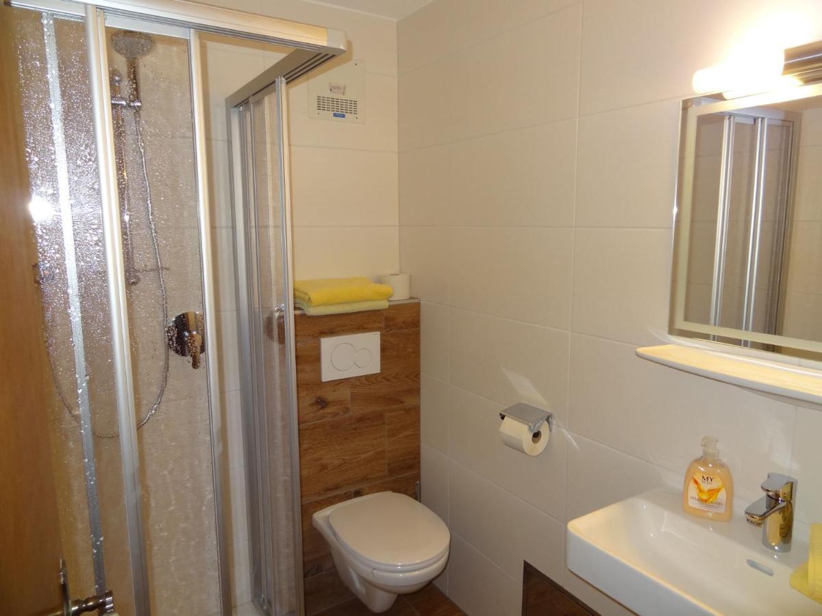 Pension Holzapfel Санкт-Георген-им-Аттергау Экстерьер фото