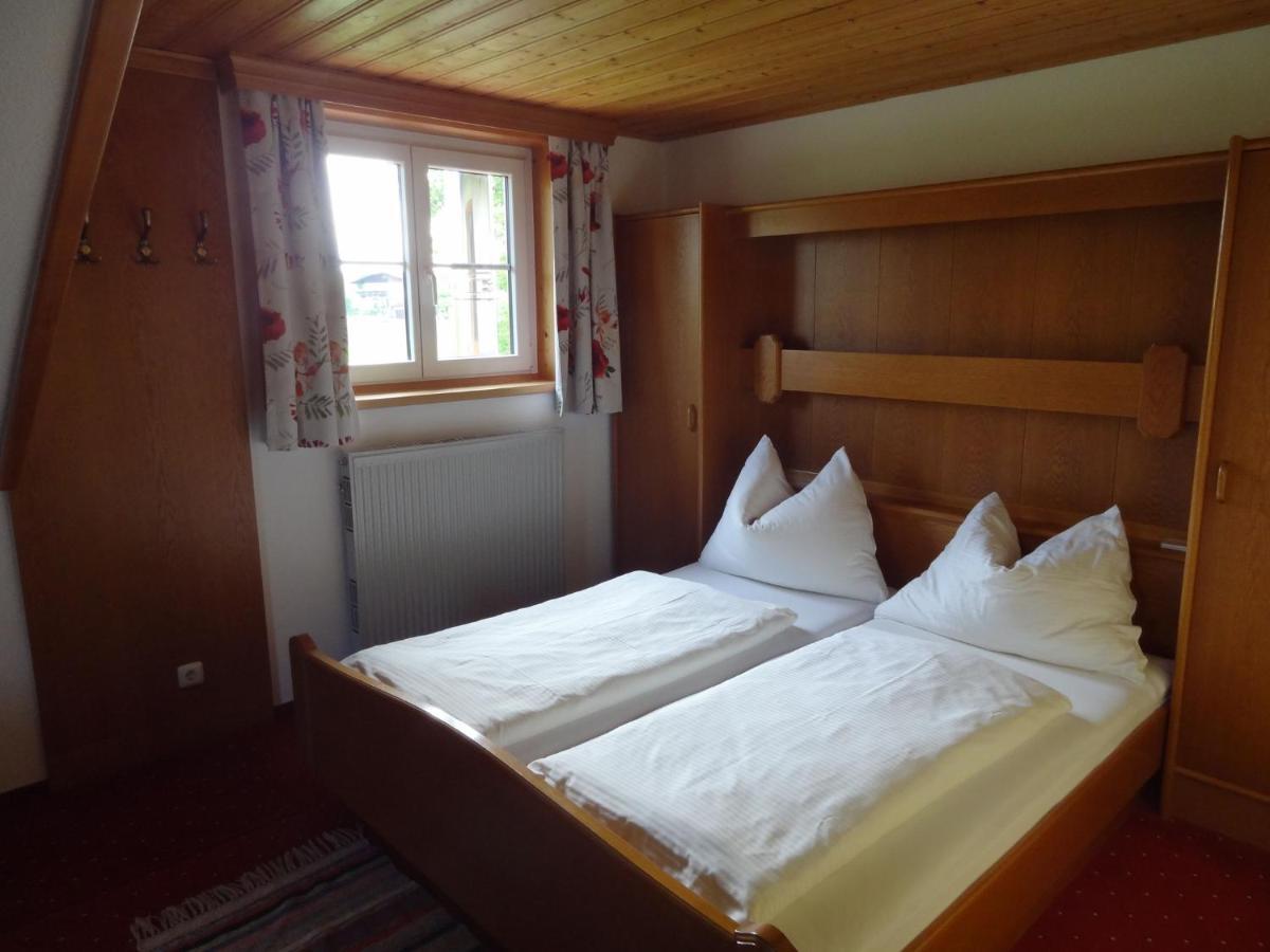 Pension Holzapfel Санкт-Георген-им-Аттергау Экстерьер фото