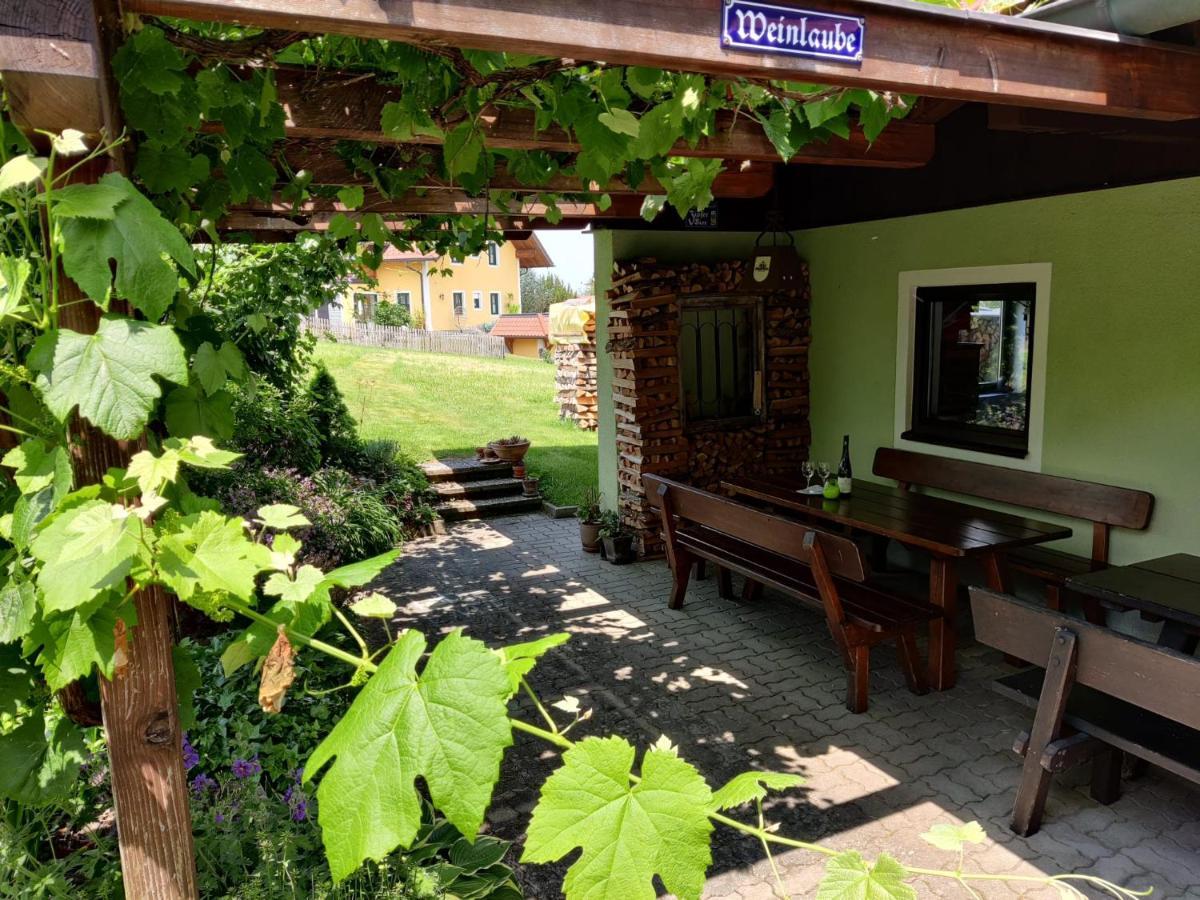 Pension Holzapfel Санкт-Георген-им-Аттергау Экстерьер фото