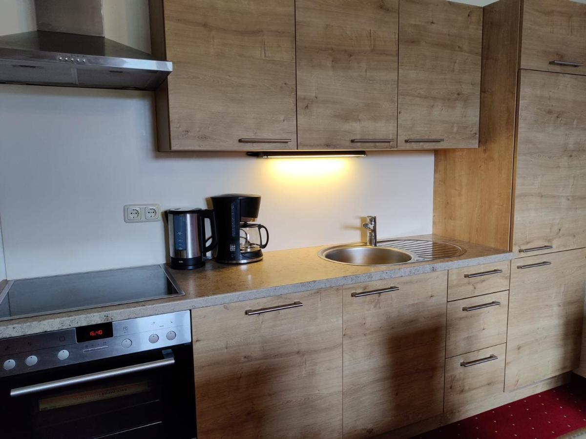 Pension Holzapfel Санкт-Георген-им-Аттергау Экстерьер фото